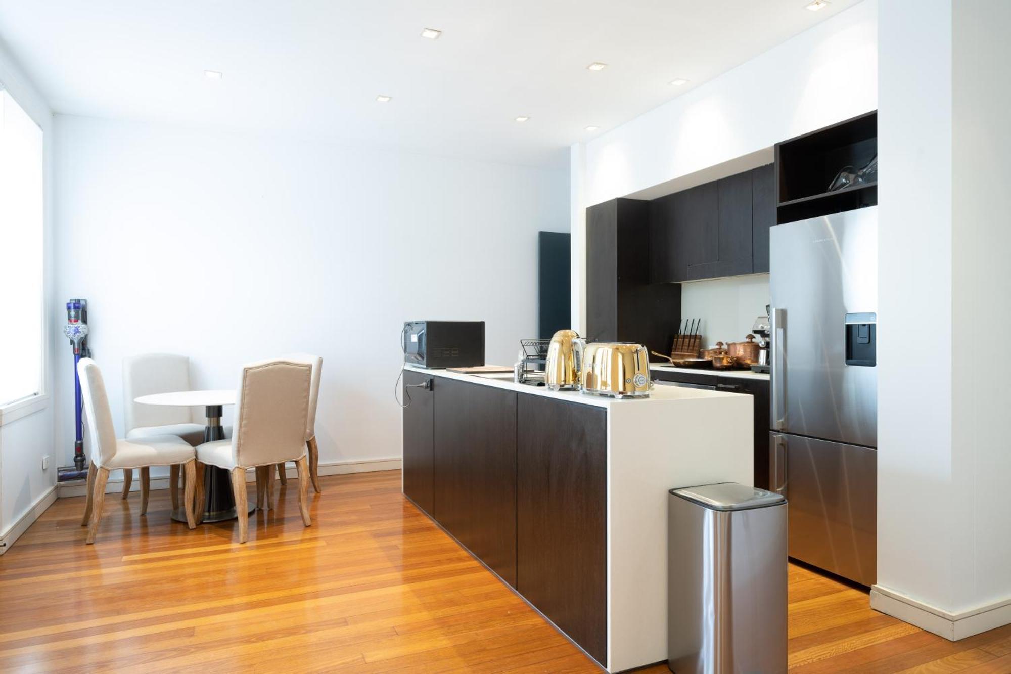 Eggie'S Nest - Luxury City Apartment ซิดนีย์ ภายนอก รูปภาพ